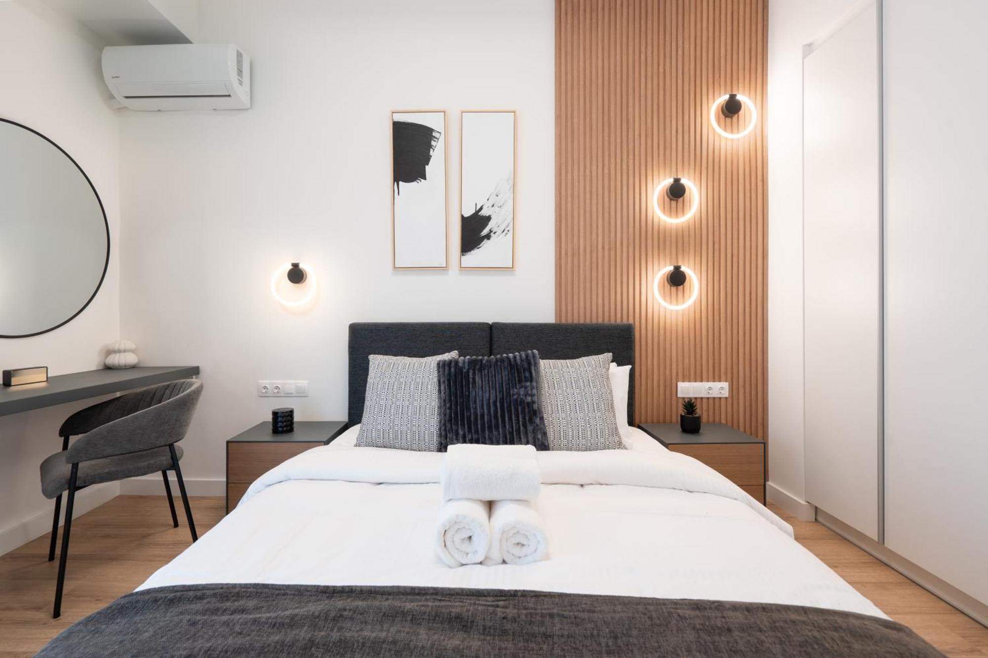Exclusive And Deluxe Apartment In Athens City Экстерьер фото