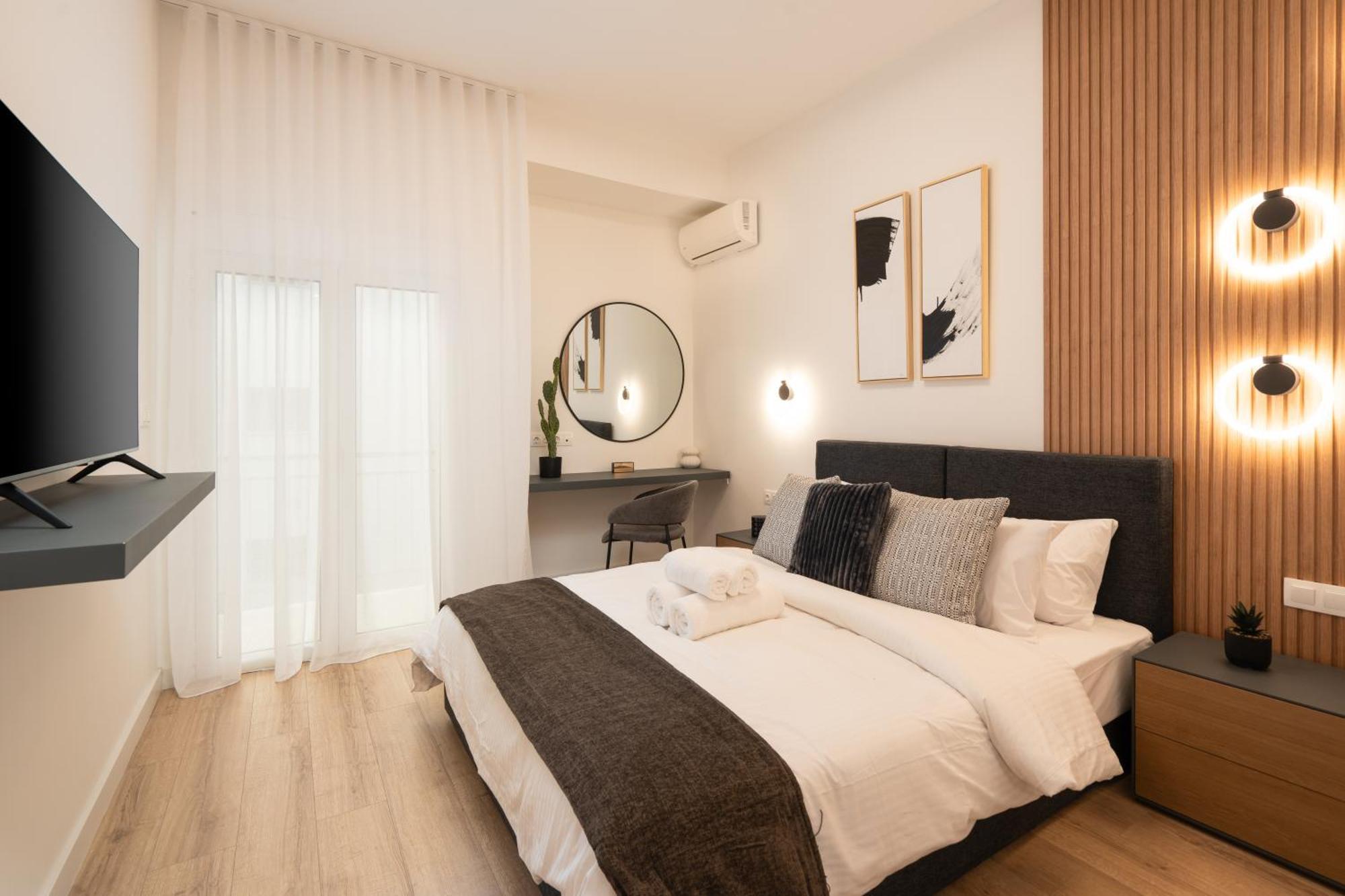 Exclusive And Deluxe Apartment In Athens City Экстерьер фото