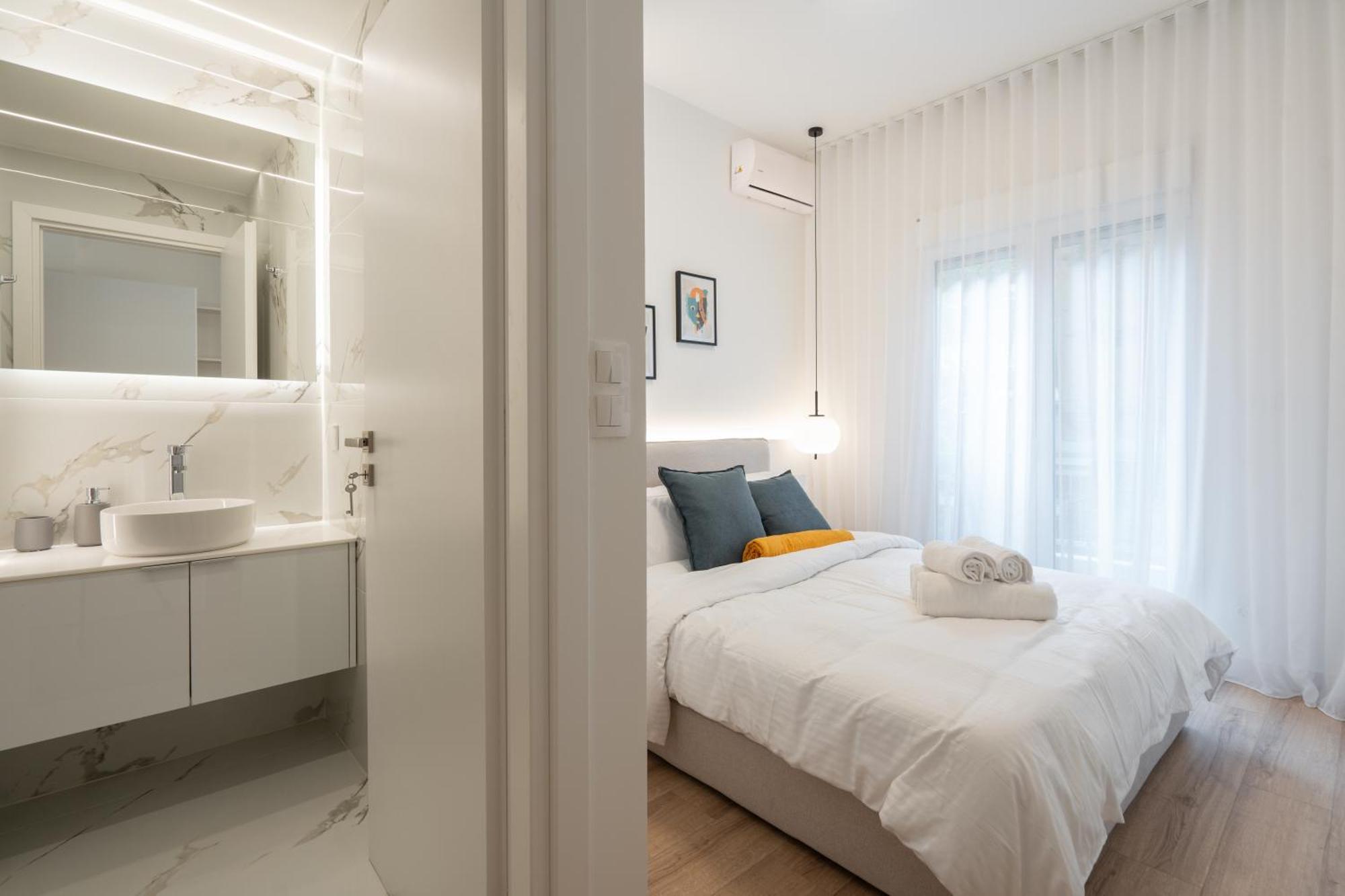 Exclusive And Deluxe Apartment In Athens City Экстерьер фото